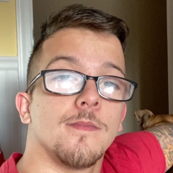 Meet your Posher, Chris - Picture 1 of 1